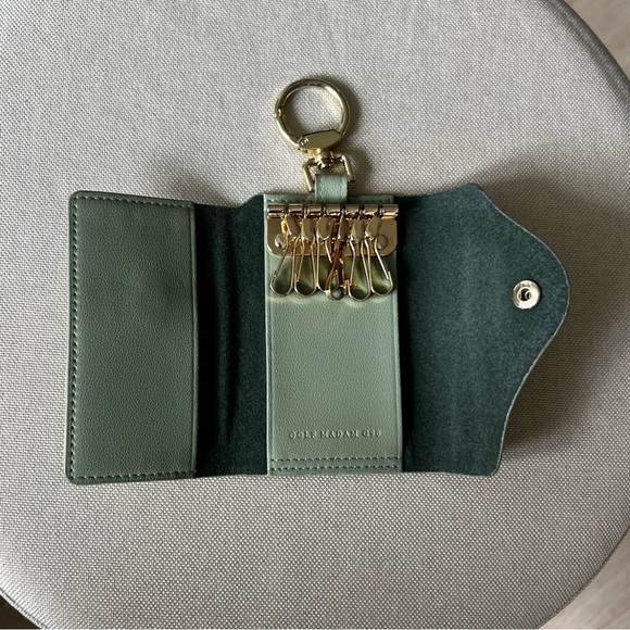 Patterned Vegan Key Case w/ Snap Closure – Key Organizer - Picture 3 of 6